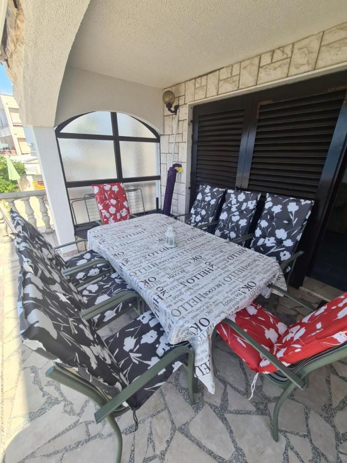 Apartments Mediteraneo كليك المظهر الخارجي الصورة