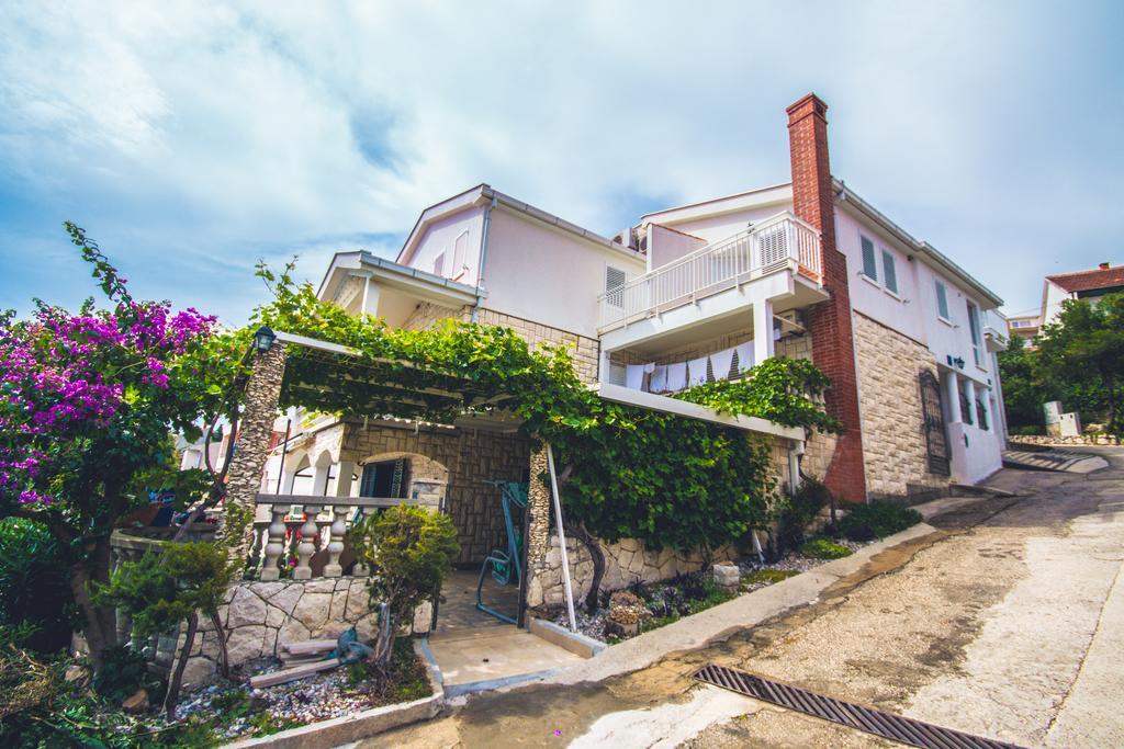 Apartments Mediteraneo كليك المظهر الخارجي الصورة