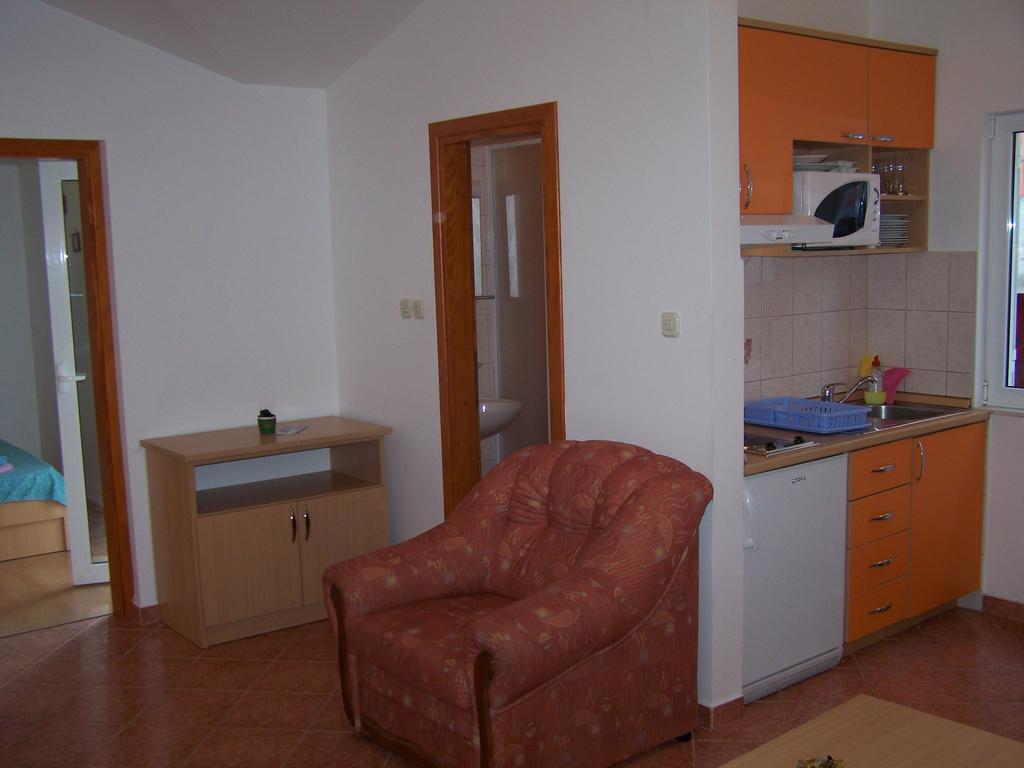 Apartments Mediteraneo كليك المظهر الخارجي الصورة