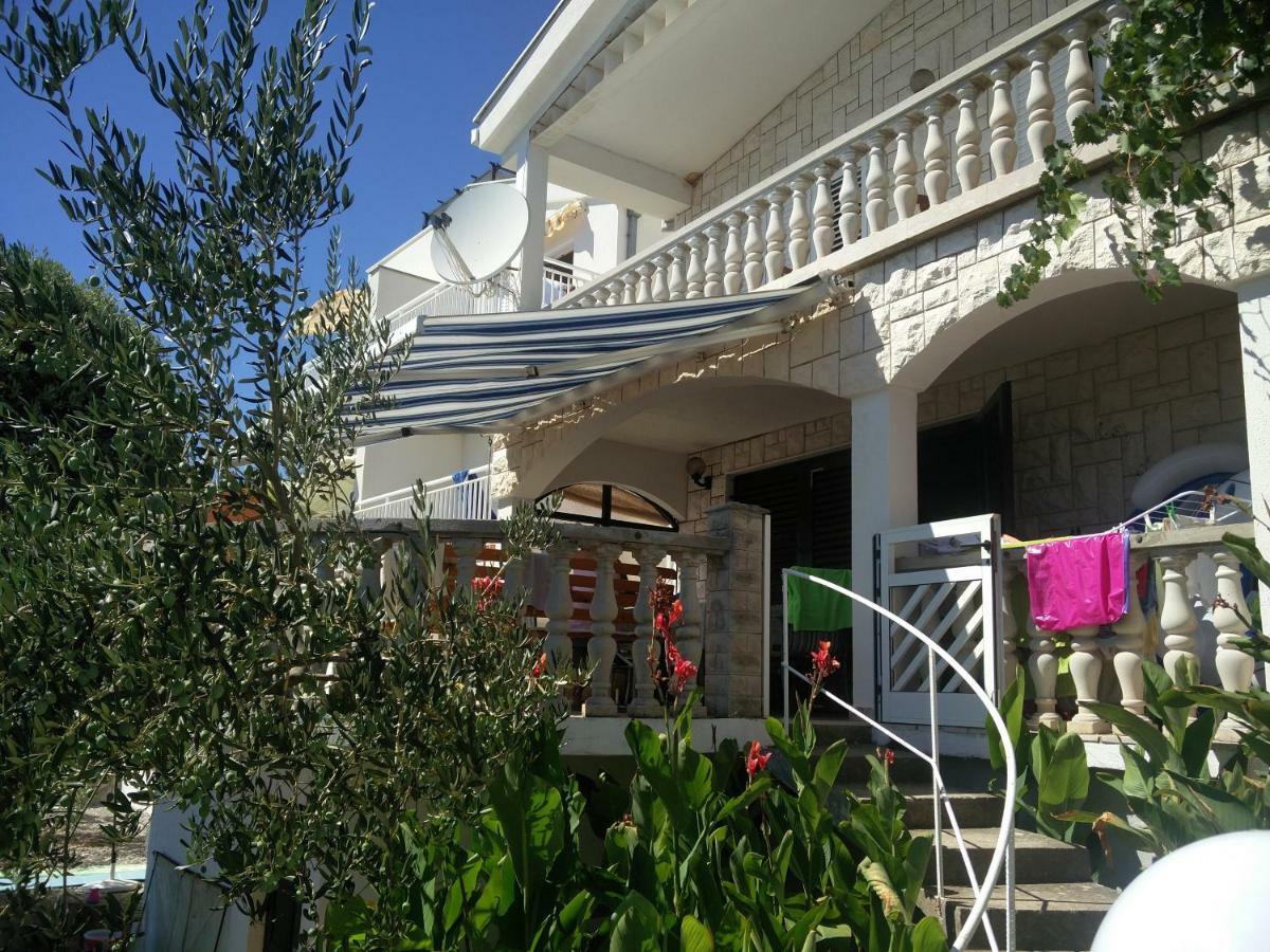 Apartments Mediteraneo كليك المظهر الخارجي الصورة